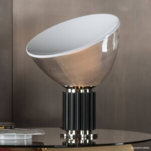 FLOS Taccia malý - stolní lampa LED, černá