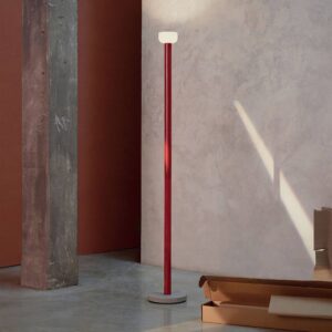 FLOS Bellhop LED stojací lampa, červená