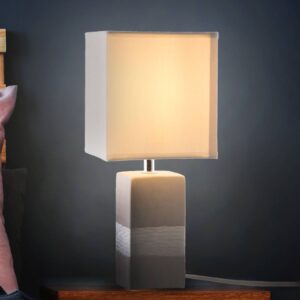 Stolní lampa Creto s hranatým stínidlem a nohou