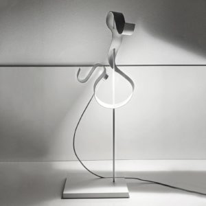 Knikerboker Curve LED stolní lampa